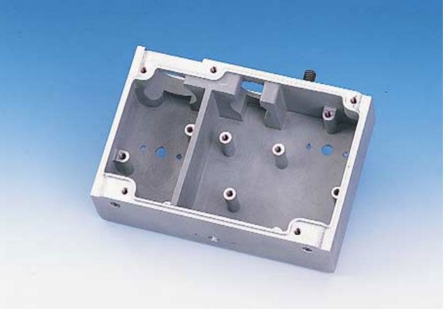西安某客户产品，，，，，，，使用的是ST5×0.8×9